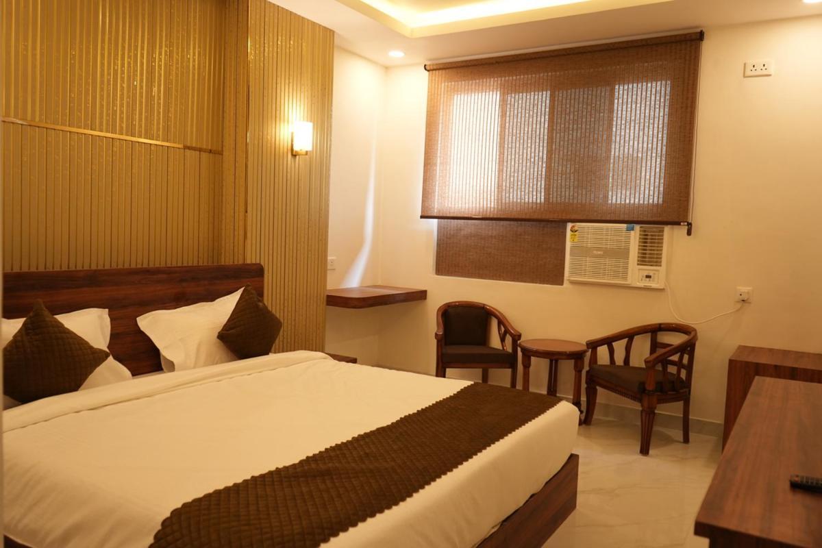 Hotel Golden Palace Lucknow Exterior photo